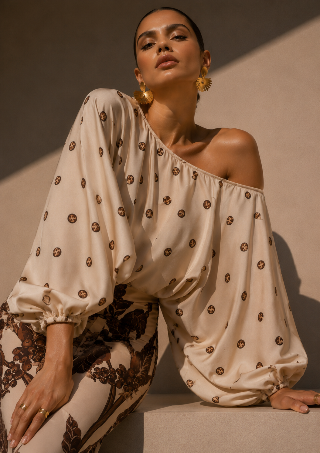 Blusa Exitosa Coffee Dots