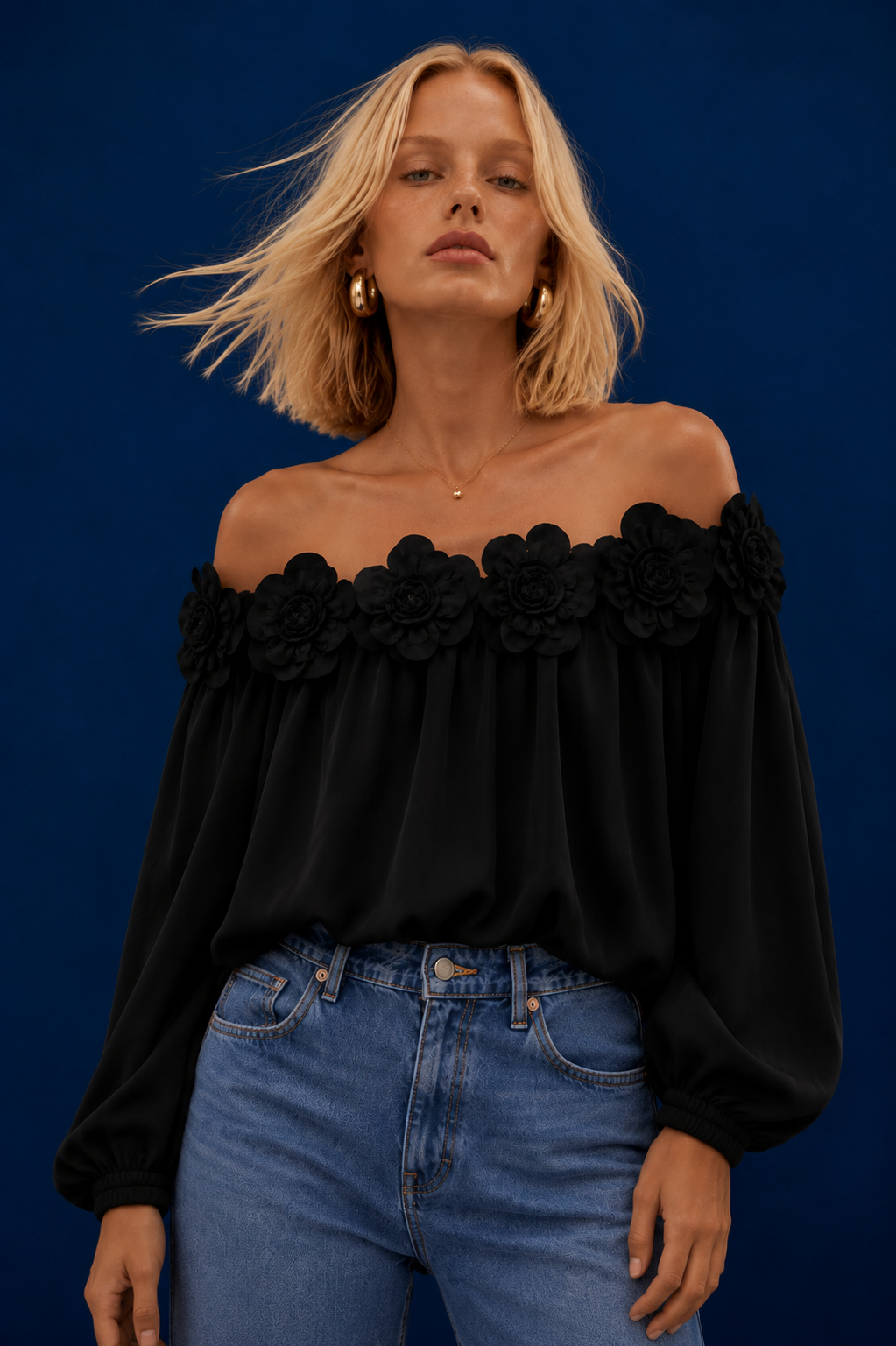 Blusa Magnoleah negro