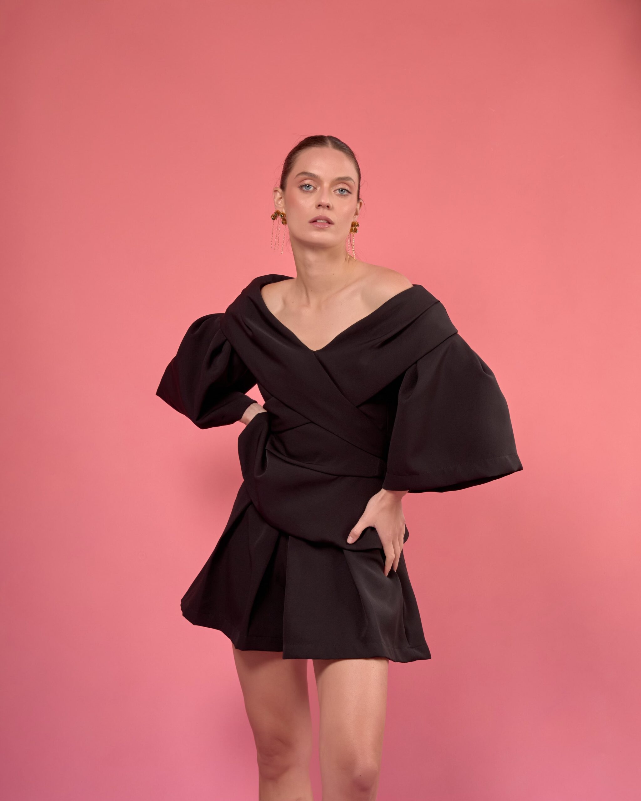Short Kiuti Negro