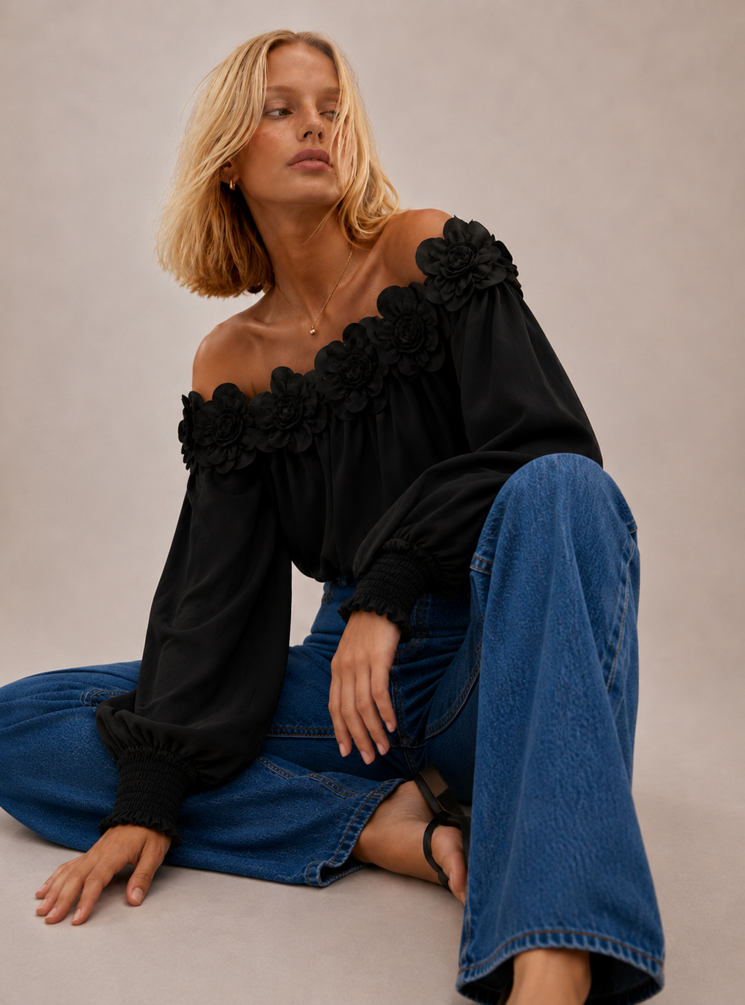 Blusa Magnoleah negro