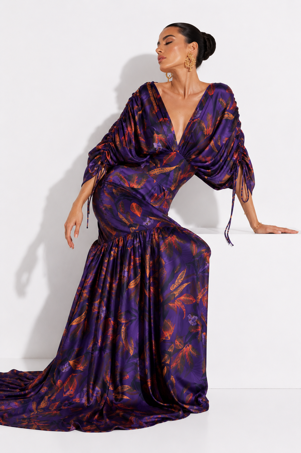 Vestido Musk Estampado Multi Plumas Morado